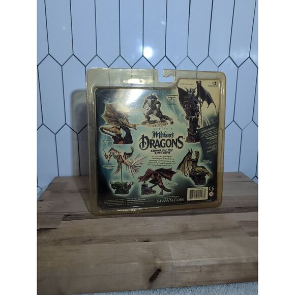 McFarlane's Dragons Quest For The Lost King Series 3 Water Dragon Clan 2006 - Picture 4 of 7